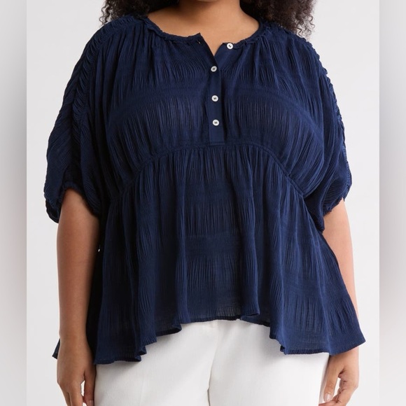 Max Studio Tops - Max Studio Midnight Blue Blouse 💙
NEW WITH TAGS 🏷️